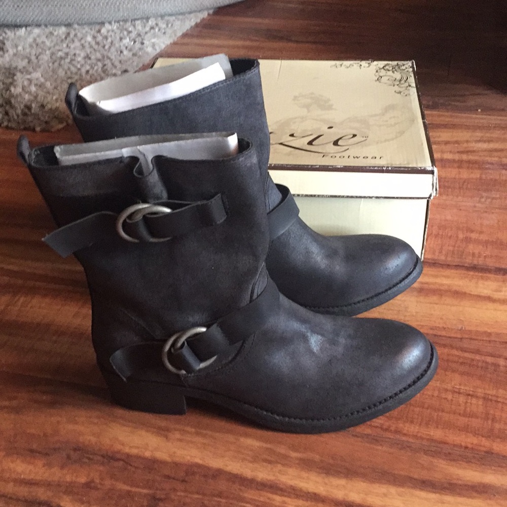 GRAZIE black size  9 leather New